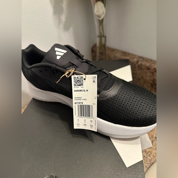 Adidas Women's Black and Pink Running Shoes 9.5 NEW - Picture 6 of 6